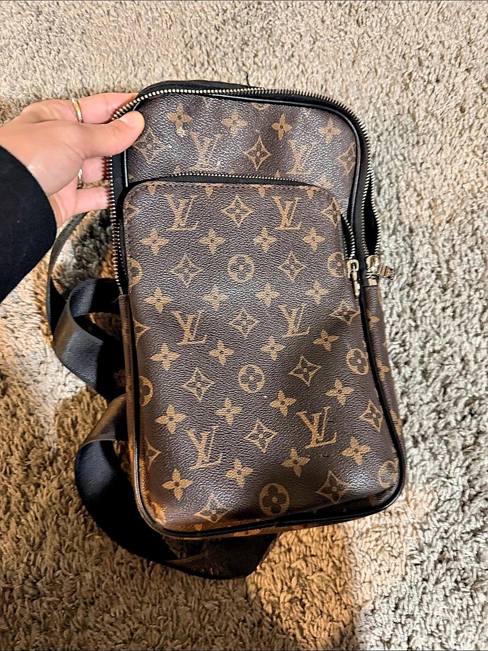 Louis Vuitton Avenue Sling Bag Monogram Macassar Brown & Black